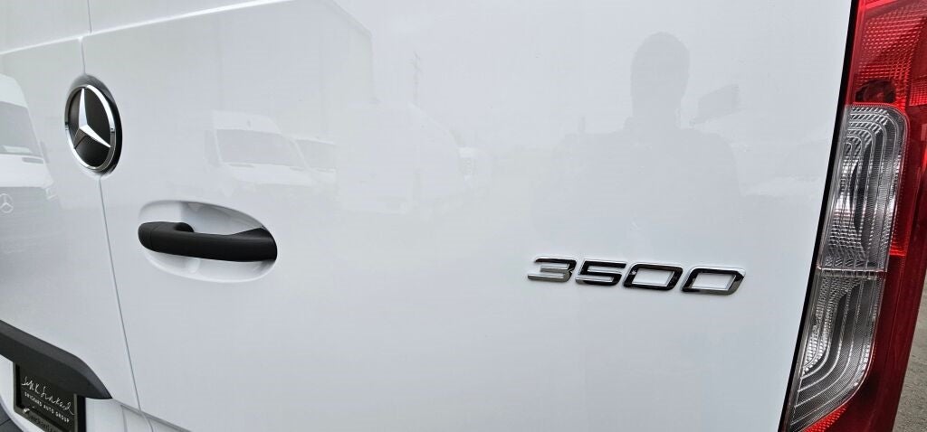 2024 Mercedes-Benz Sprinter 3500 Standard Roof I4 Diesel HO 144" RWD